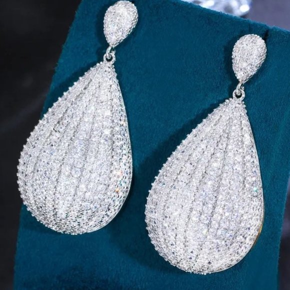 Oversized Water Droplet Earrings - Picture 2 of 5